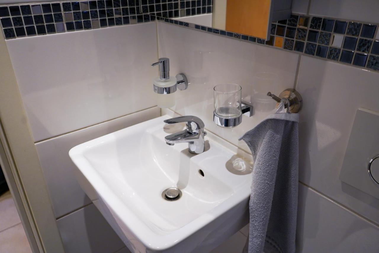 Ferienwohnung In Kaiserslautern-Hohenecken Εξωτερικό φωτογραφία
